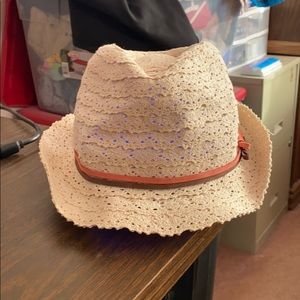 Hat 357